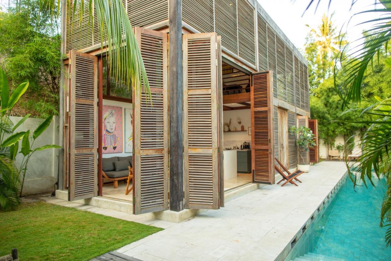 Villa Merbau Gili Air Exterior photo