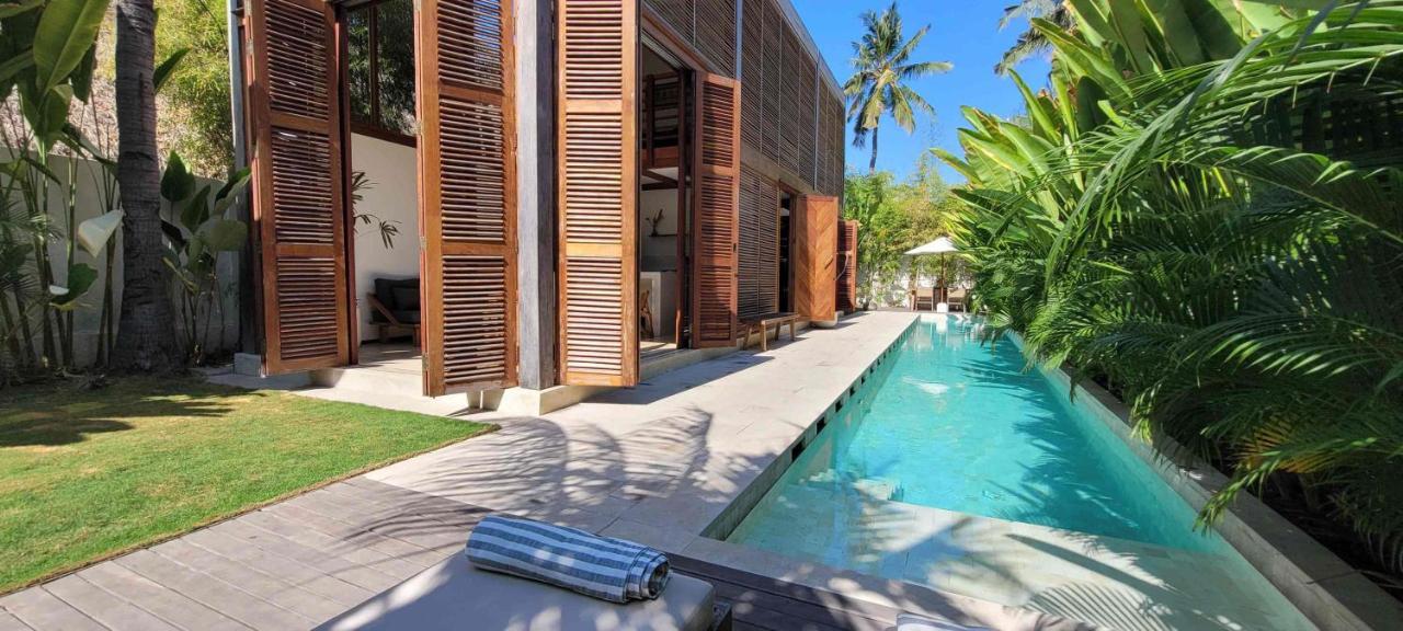 Villa Merbau Gili Air Exterior photo
